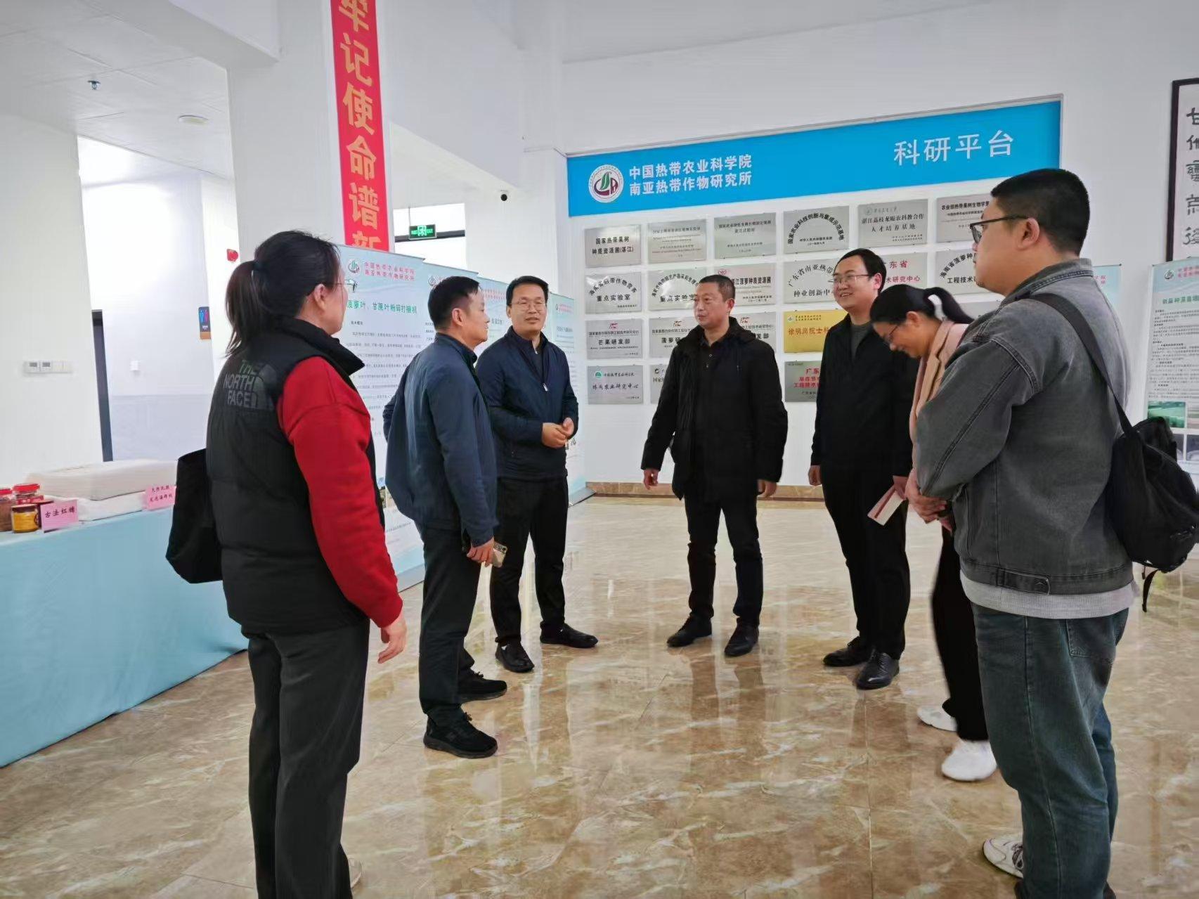 1542121381291314.jpg 1542121381291314.jpg